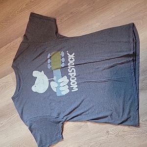 Woodstock gray XL dove guitar T-shirt